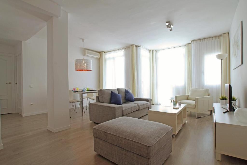 Warm Sands Apartment By Hello Homes Sitges Esterno foto