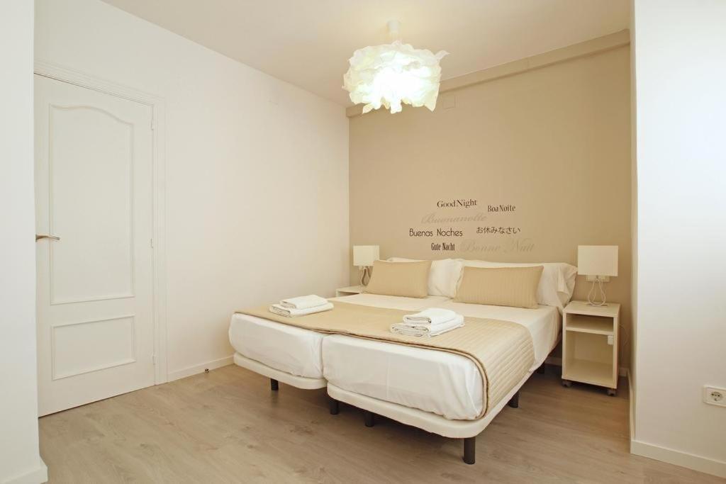 Warm Sands Apartment By Hello Homes Sitges Esterno foto